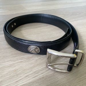 Roundtree and Yorke black leather outdoorsman’s belt size 44